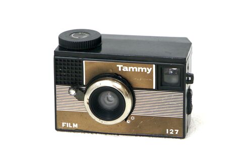 16: Tammy film 127 Descriptif:
Tammy film 127
Compact 
Etat général: excellent, en état de marche
Prix : 30€ ( + prix du transport)