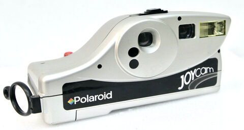 13: Polaroid Joycam Descriptifs: 
Polaroid Joycam
instantané
film: Captiva/500
modèle de couleur gris
état général: excellent, en état de marche
Prix : 15 € ( + prix du transport)