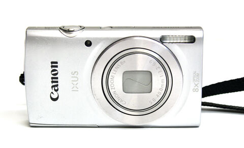 8: Canon Ixus Canon Ixus
état général : excellent état, en état de marche 
objectif : X8 optimal zoom
prix : 169€ + prix de transport