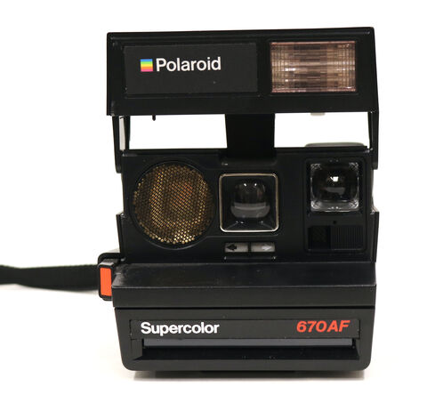 15: Polaroid Supercolor 670AF Descriptifs: 
Polaroid Supercolor 670AF
instantané
état général: correct en état de marche
Prix : 70 € ( + prix du transport)